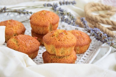 Rum muffins with jam