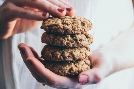 Vegan hazelnut butter cookies